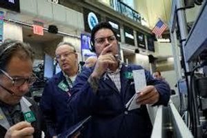 Investing in the Fidelity Defense & Aerospace Fund: A Guide | Innovating the Future of Flight with Reliable Aviation Solutions